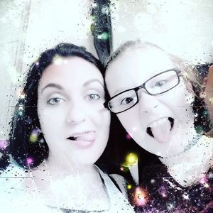 Meet your Posher, Serina